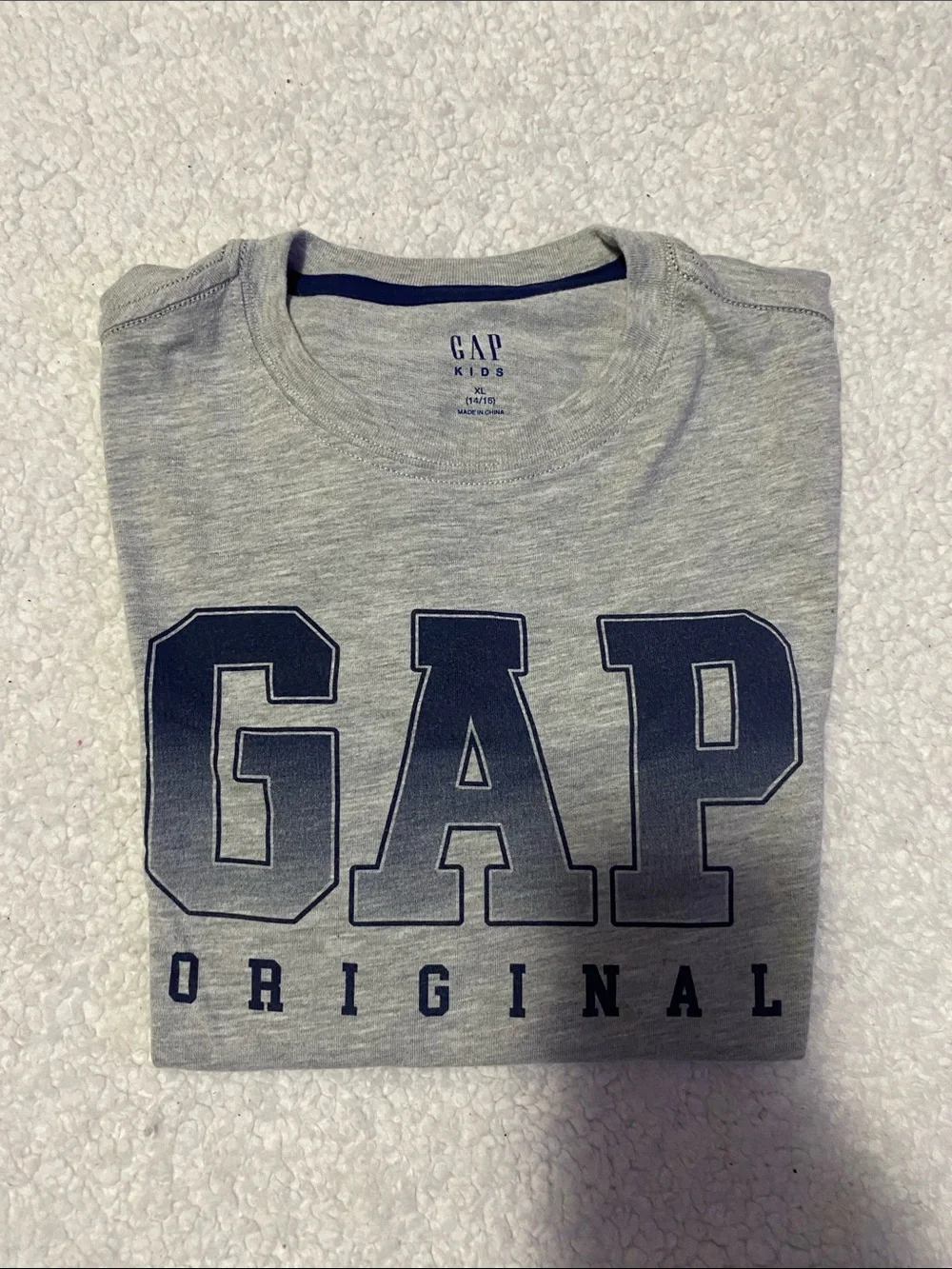 GAP youth boys size XL 14 - 16 grey tee shirt